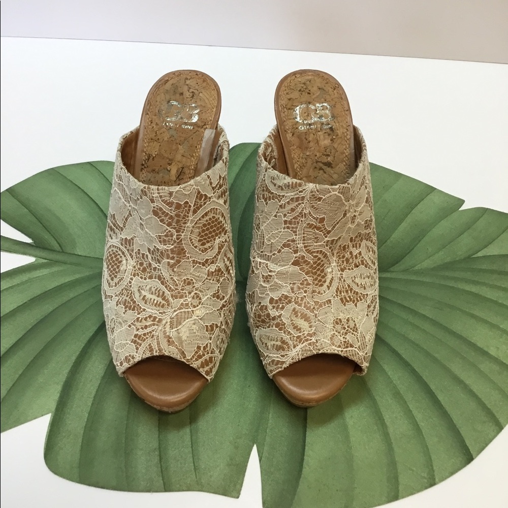 Outstanding Gianni Bini Wedges. - Picture 2 of 8